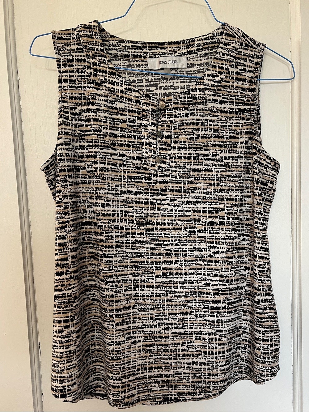 Polyester tank by Jones Studio, L, neutral colors